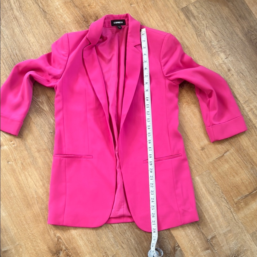 Express - Oversized Pink Blazer - Picture 7 of 8